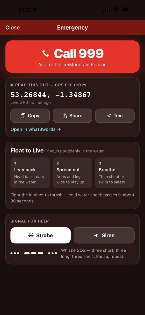 The emergency screen: a large Call 999 button, a live GPS fix with copy, share and text actions, what3words, the three Float to Live steps, and strobe and siren buttons.